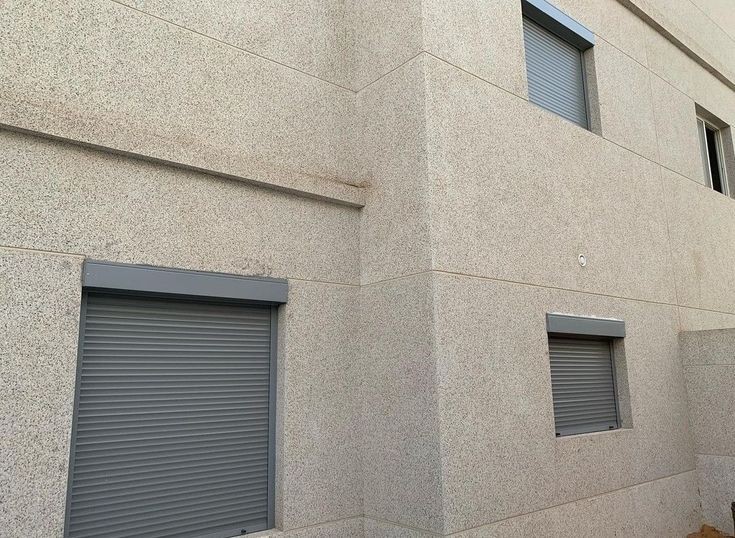 فني المنيوم النهضة