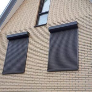 فني تركيب شتر الجهراء 